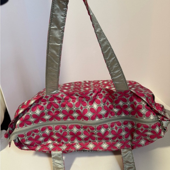 Ju Ju Be Pink Gray Silver Pinwheels large lightweight bag - Picture 3 of 7